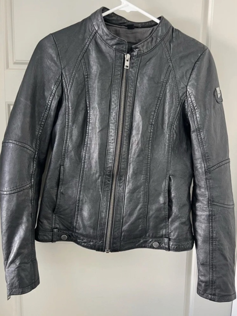 Women's Mauritius Black Leather Moto Jacket Slim fit size S or 36 EUC
